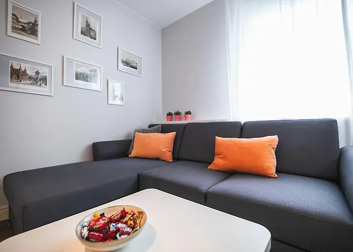Nowoczesny 3 Pokojowy Apartament Z Dwoma Balkonami