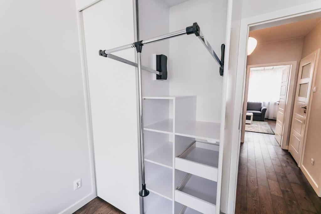 Apartment Nowoczesny 3 Pokojowy Z Dwoma Balkonami